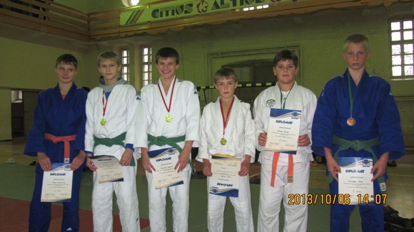 Šilutiškių šešetas po turnyro Plungėje. (R. Lukošiaus nuotr.)