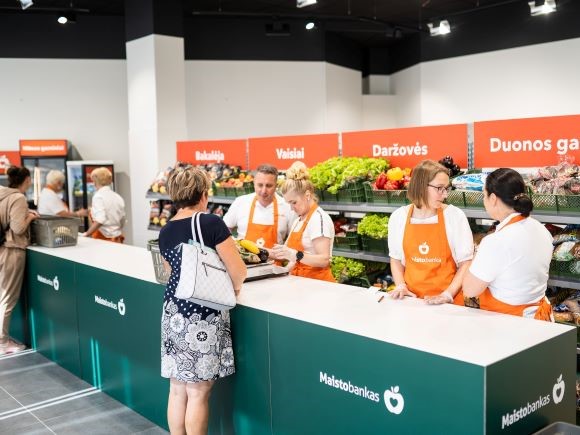 Post image for „Maisto bankas“ informuoja: nuo šiandien didžioji dalis nepasiturinčiųjų sulauks informacinių žinučių